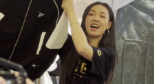 两个女人诱惑